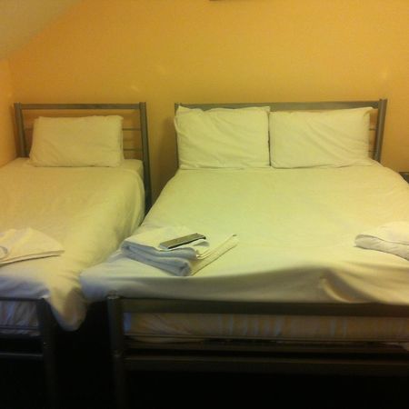 London Olympus Hotel Екстер'єр фото